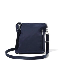 Baggallini Modern Large Pocket Crossbody -Eagle Creek || Tumi Sales Baggallini Modern Large Pocket Crossbody 3