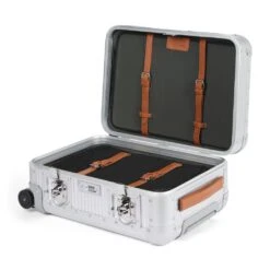 FPM Milano Bank Spinner 55M -Eagle Creek || Tumi Sales FPM Milano Bank Spinner 55M 9