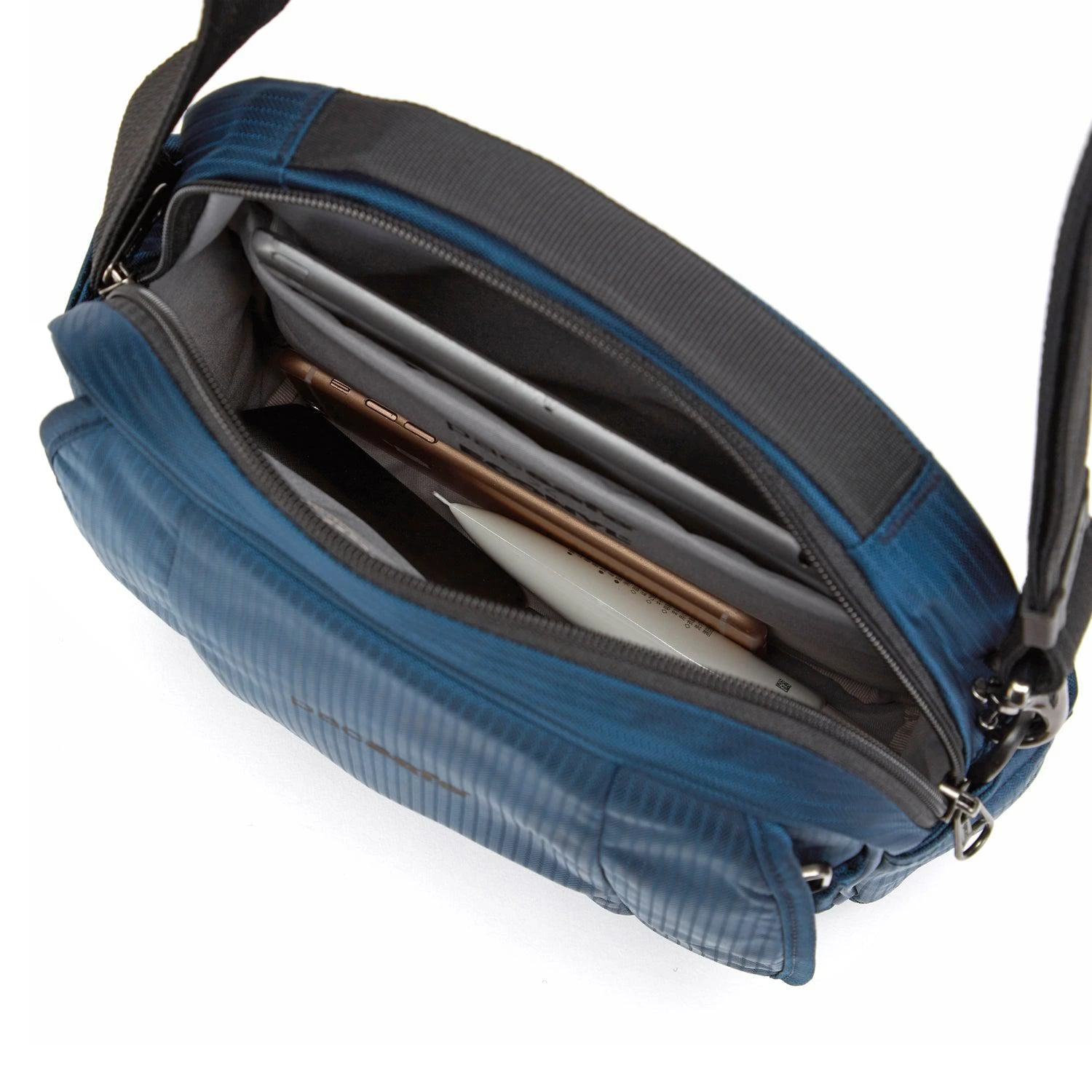 Pacsafe Metrosafe Ls200 Econyl Crossbody 10 Pacsafe Metrosafe Ls200 Econyl Crossbody - Image 10