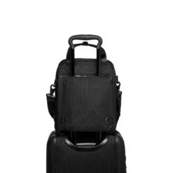 TUMI Alpha 3 Medium Travel Tote -Eagle Creek || Tumi Sales TUMI Alpha 3 Medium Travel Tote 7