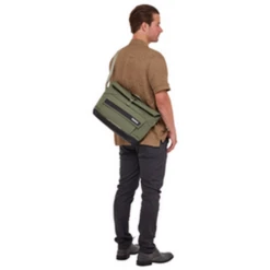 Thule Luggage Paramount 14L Crossbody -Eagle Creek || Tumi Sales Thule Luggage Paramount 14L Crossbody 8