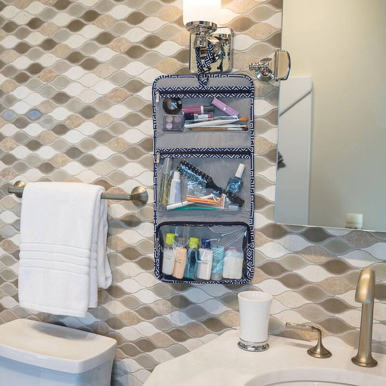 Travelon Boho Trifold Hanging Toiletry Kit 3 Travelon Boho Trifold Hanging Toiletry Kit - Image 3